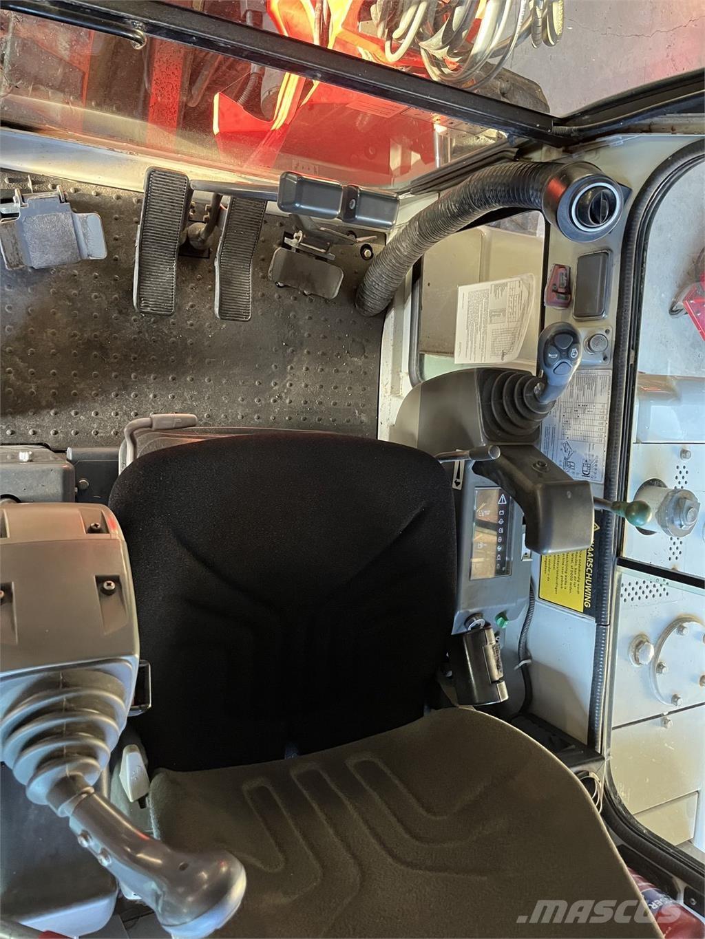 Takeuchi TB 145 Мини-экскаваторы