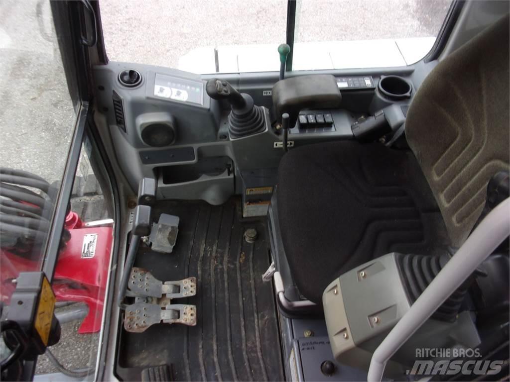 Takeuchi TB 235 Мини-экскаваторы