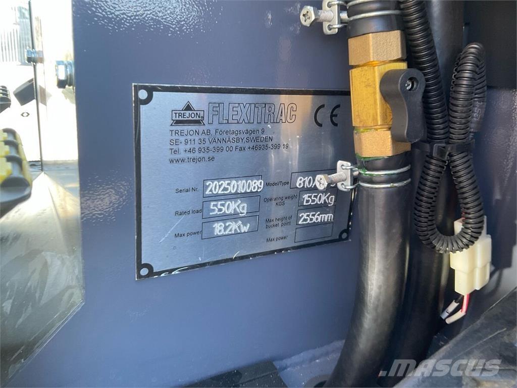 Trejon 1126 CAB Трактора с фронтальным погрузчиком