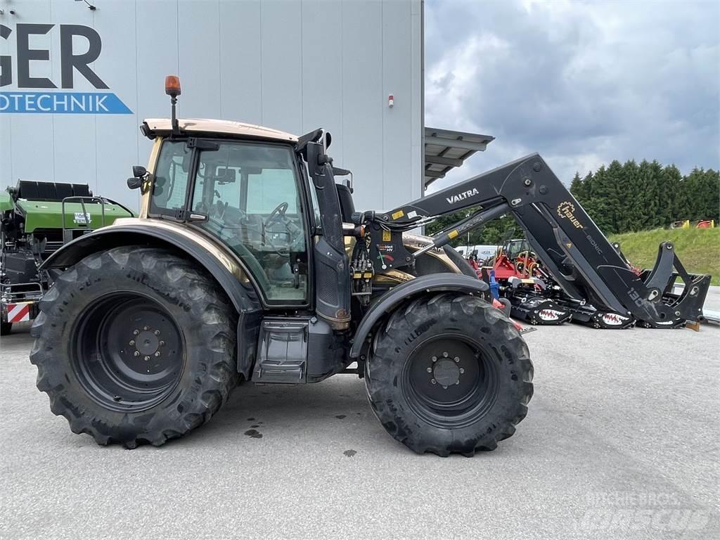 Valtra N174 HiTech Трактора