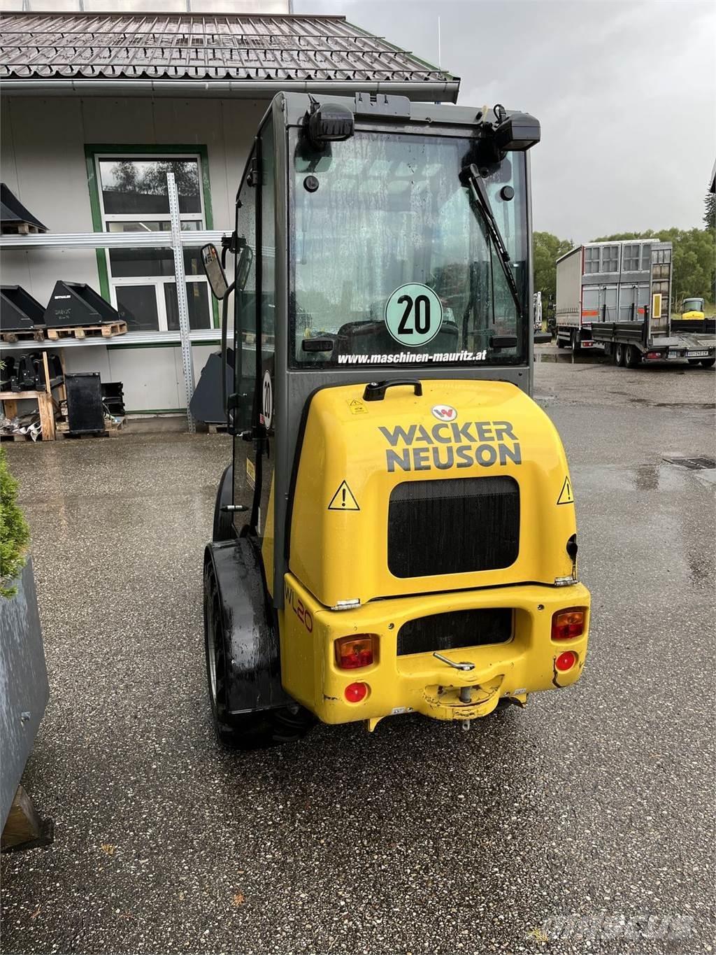 Wacker Neuson WL 20 Трактора с фронтальным погрузчиком