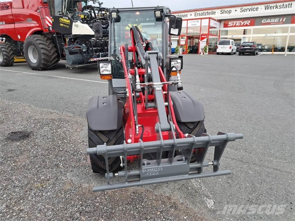Weidemann 1260 LP Трактора с фронтальным погрузчиком