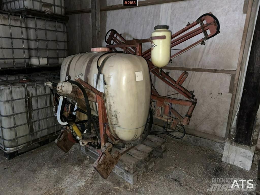 Hardi Spruta Прицепные опрыскиватели