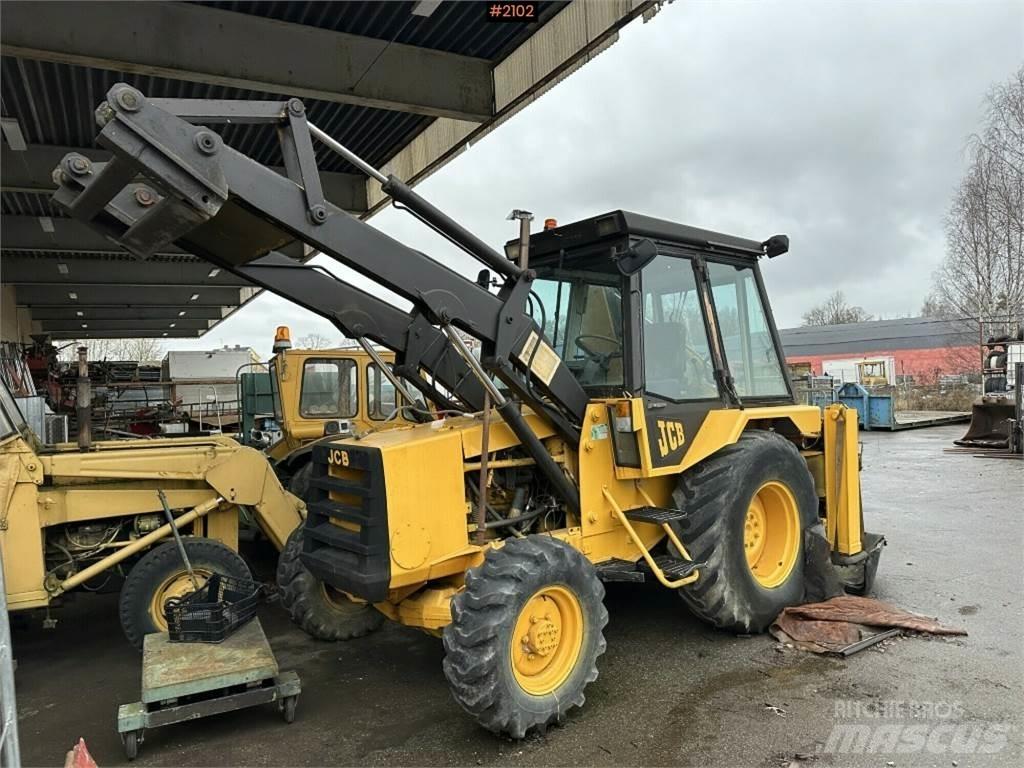 JCB 3D-4 Трактора