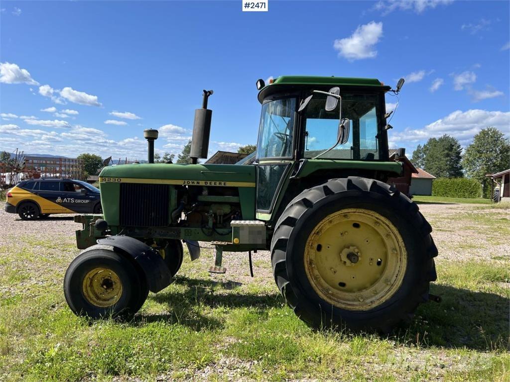 John Deere 4230 Трактора
