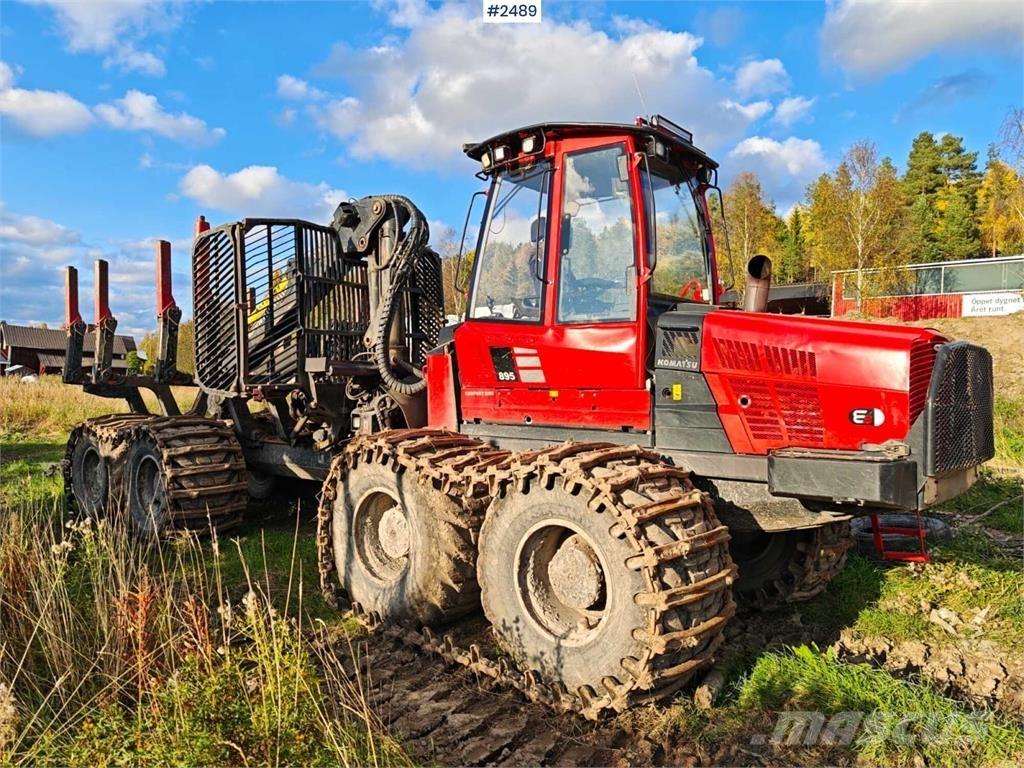 Komatsu 895 Форвардеры