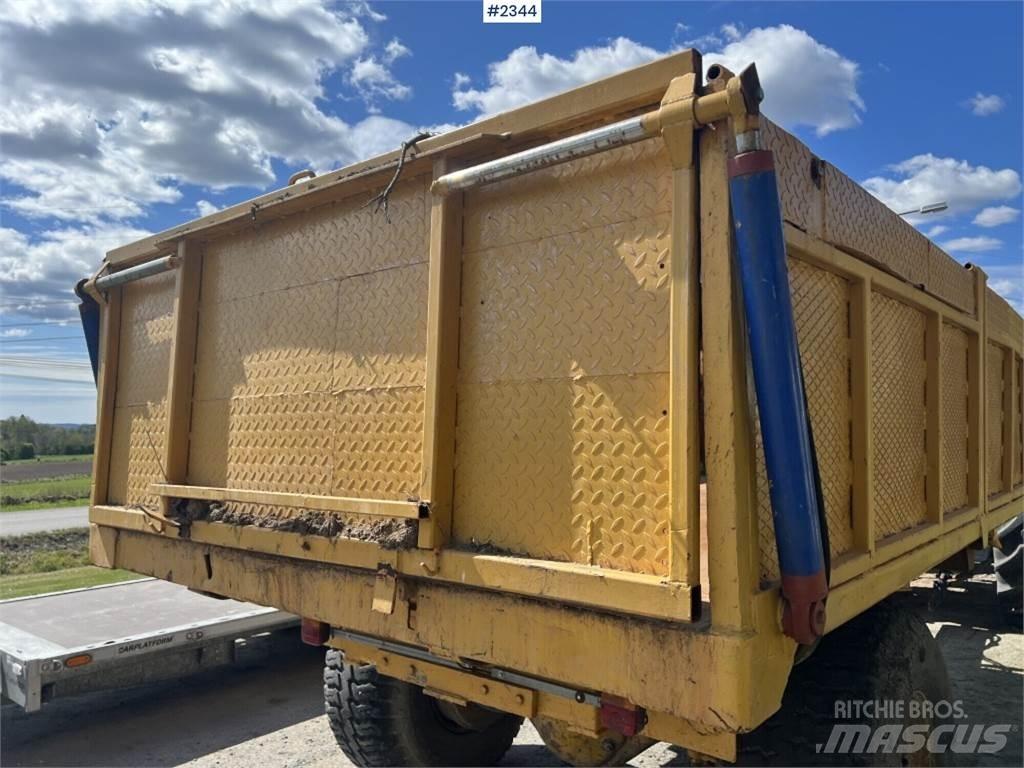  Livab DV10 Самосвальные прицепы