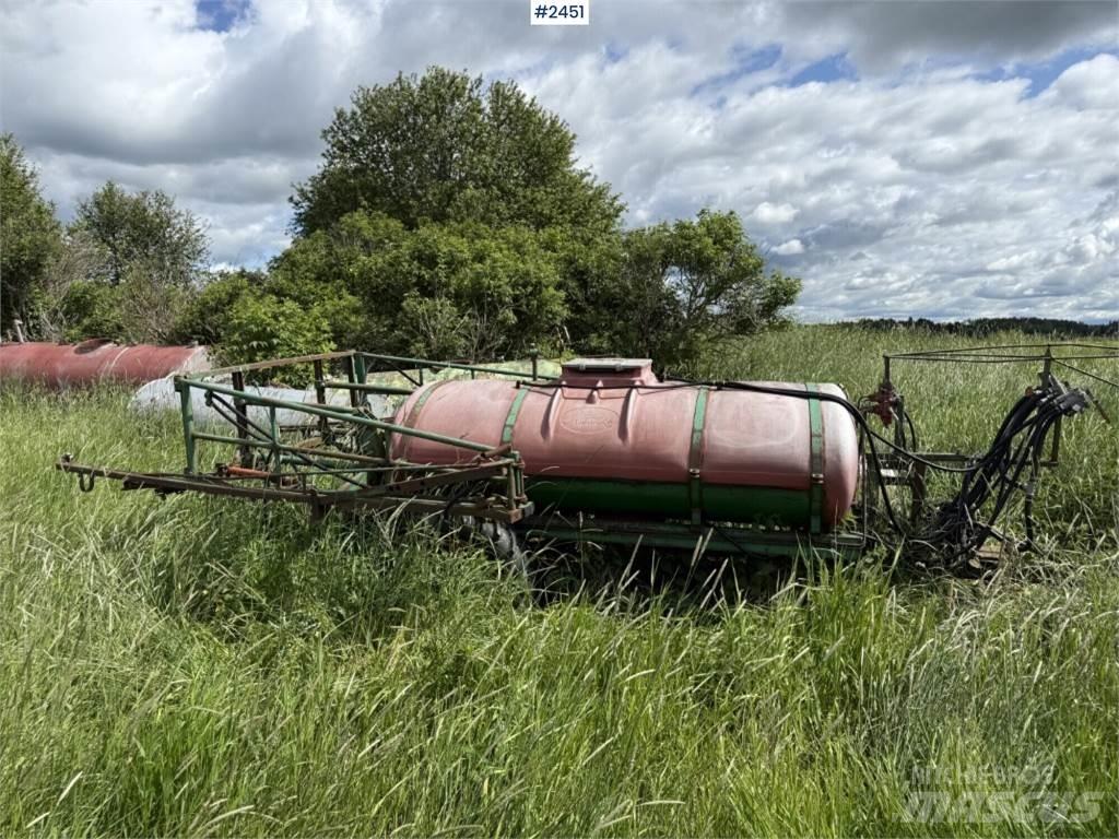 Moteska 2000liter Опрыскиватели для виноградников