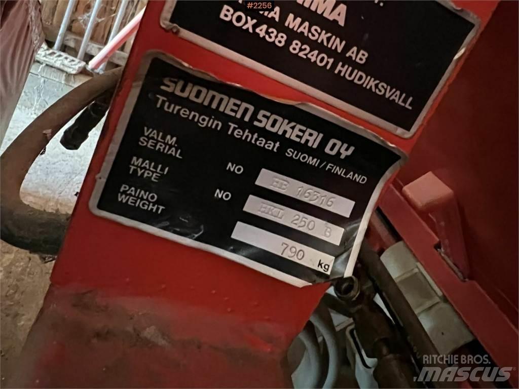 Tume HKL 250B Комплектующие сельхозмашин для уборки сена