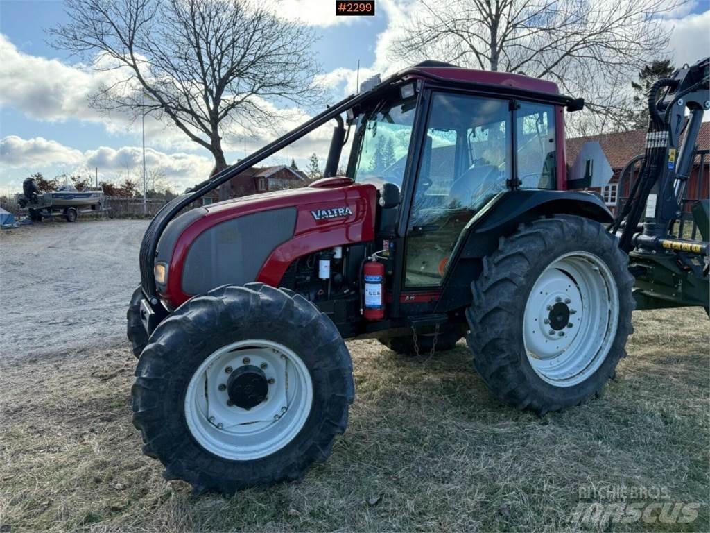 Valtra A75-4 Строительная техника - Другие