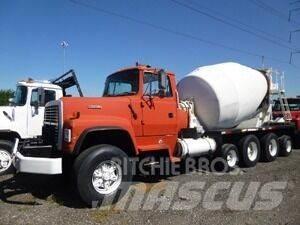 Ford LT9000 Специальные грузовики
