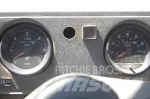 Mack RD690S Специальные грузовики