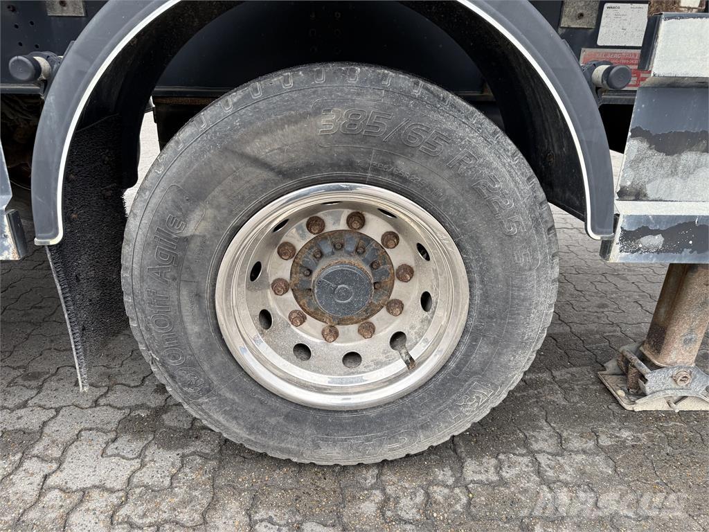 Kel-Berg 23 m³ Самосвальные полуприцепы