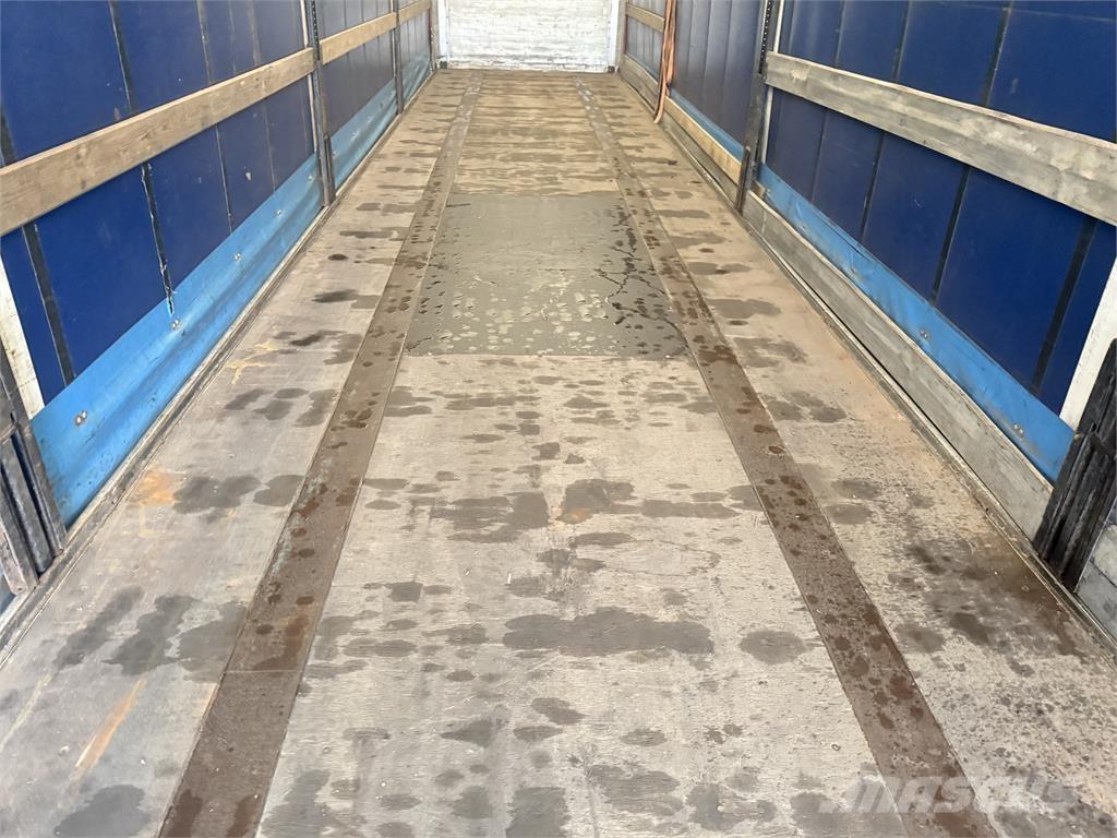 KLC Trailer 34 pl. Тентованные полуприцепы