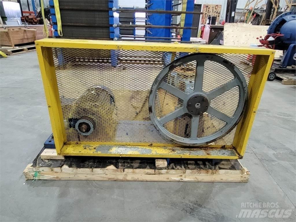 Allweiler AG AE2E750 Гидронасосы