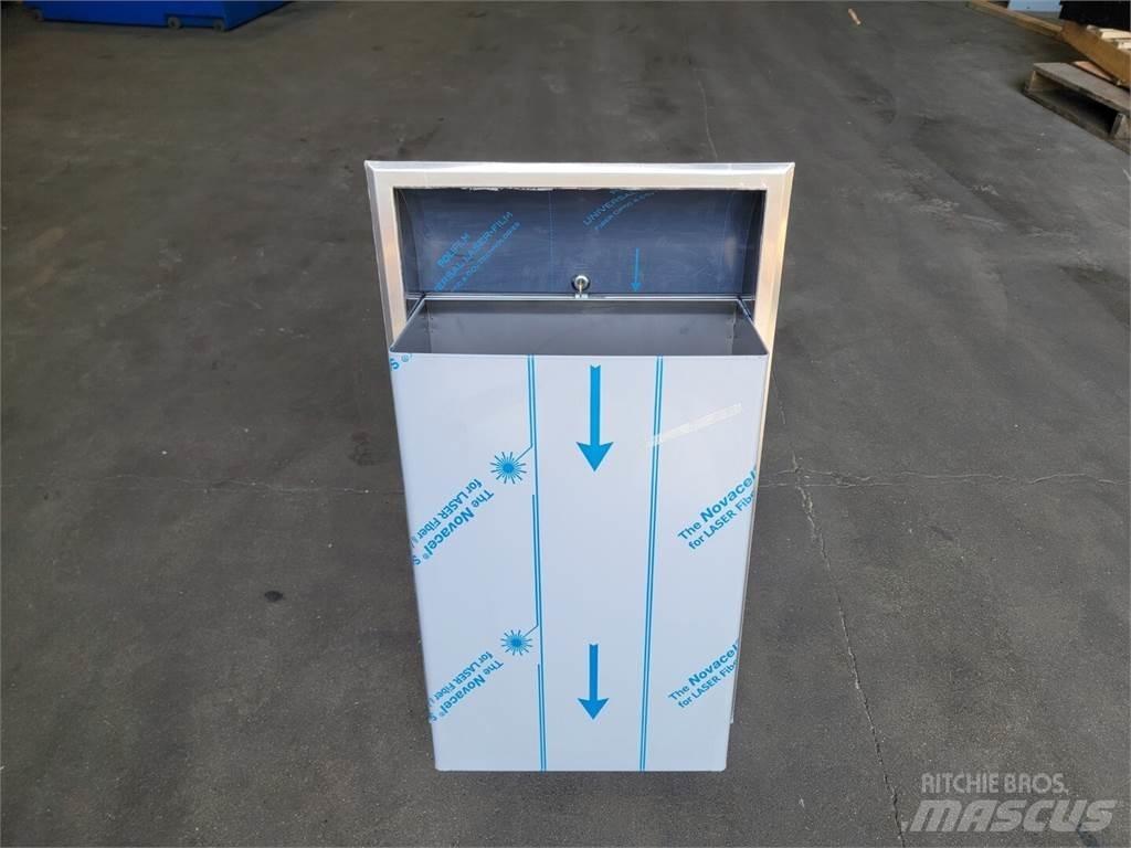  BOBRICK B-3644 Широкие паллетные контейнеры