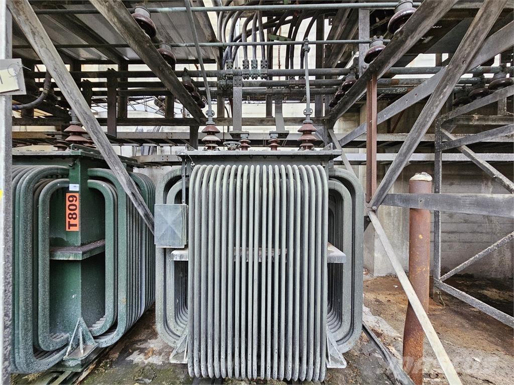 Bruce PEEBLES & CO. LTD. Строительная техника - Другие