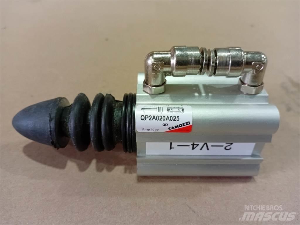  CAMOZZI QP2A020A025 Коммерческий транспорт - Другие