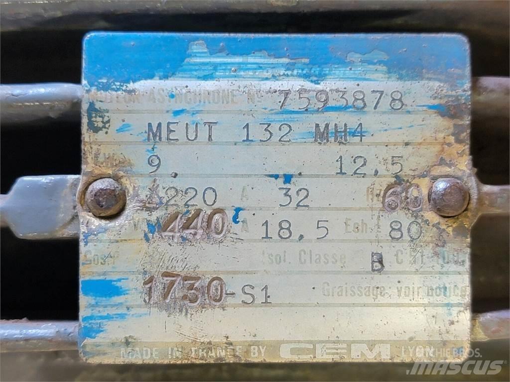  CEM MEUT 132 MH4 Промышленные двигатели