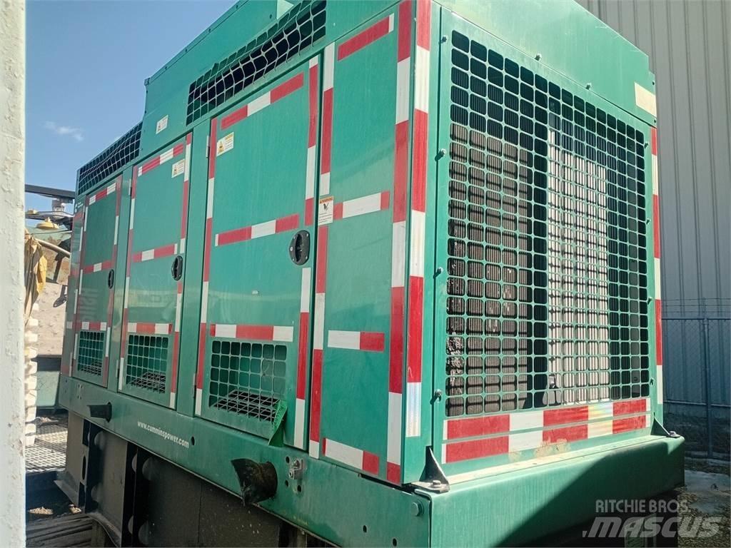 Cummins DFEH-A044V256 Дизельные генераторы