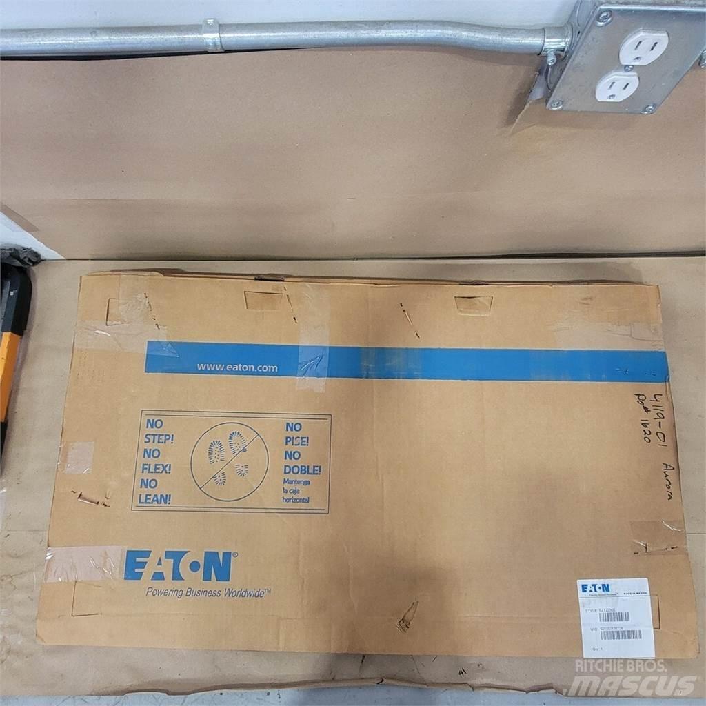 Eaton EZT2030S Строительная техника - Другие