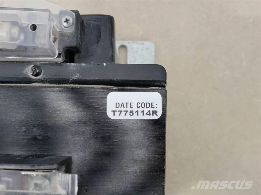  EGS E750WB Строительная техника - Другие