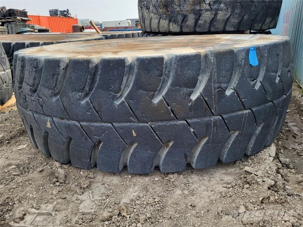 Goodyear RM-4B+ Шины и колёса
