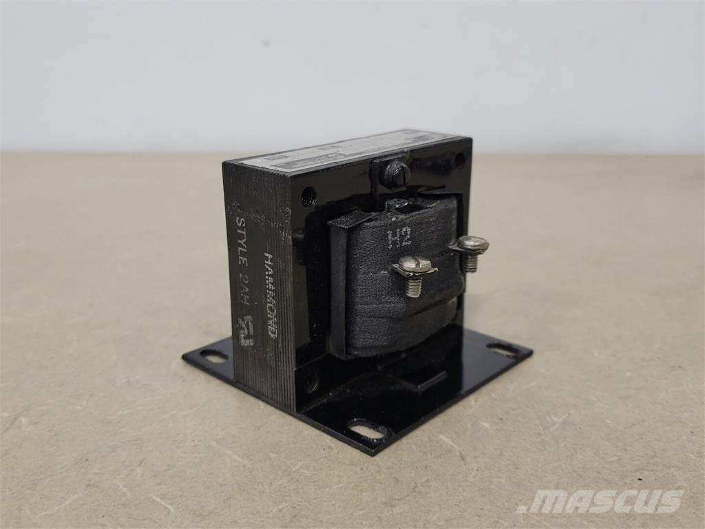  HAMMOND HE9J Строительная техника - Другие