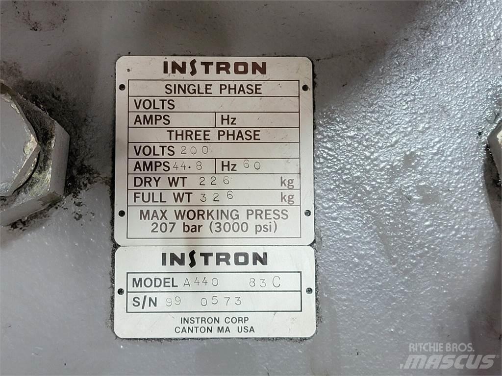  INSTRON A440 83C Гидронасосы