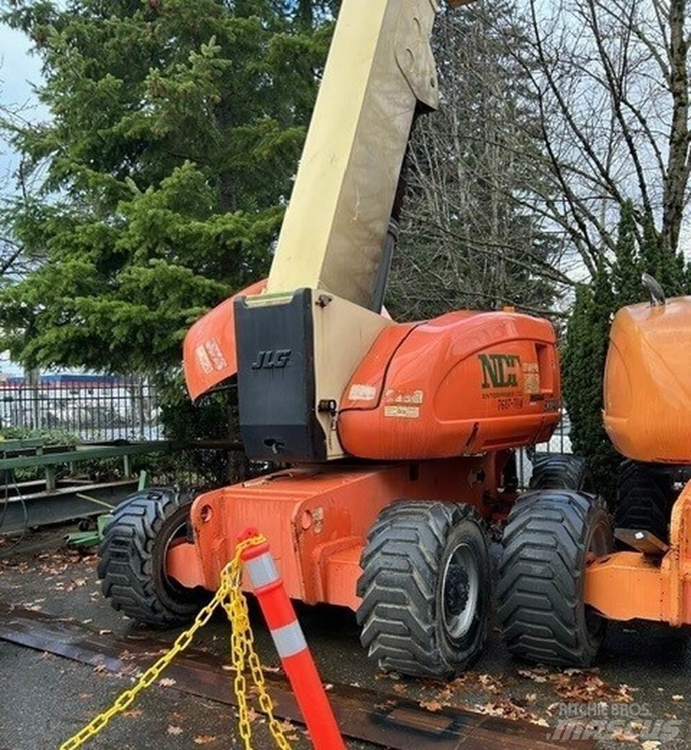 JLG 800AJ Коленчатые подъемники