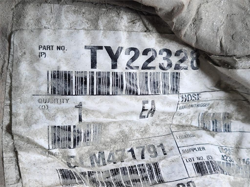 John Deere TY22328 Компоненты строительной техники