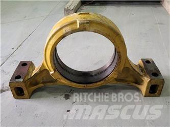 Komatsu 426-46-12166 Колесные бульдозеры