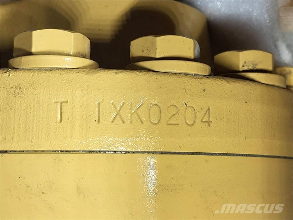 Komatsu 707-01-0E630 Коммерческий транспорт - Другие