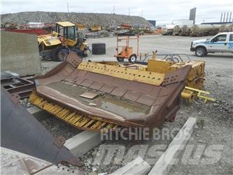 Komatsu D375 Колесные бульдозеры