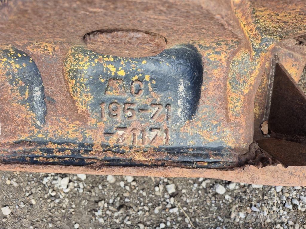 Komatsu D375 Колесные бульдозеры