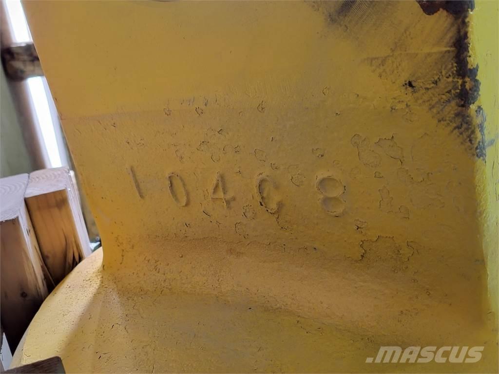 Komatsu EH9423 Шарнирно-сочленённые самосвалы