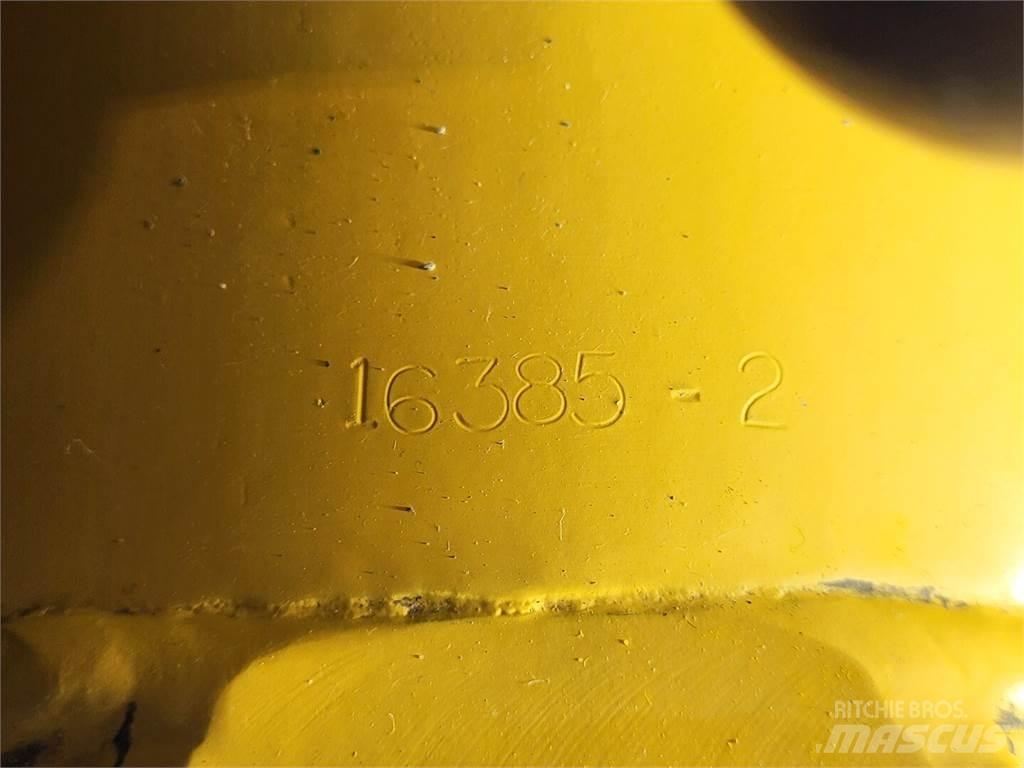 Komatsu EL7952 Коммерческий транспорт - Другие