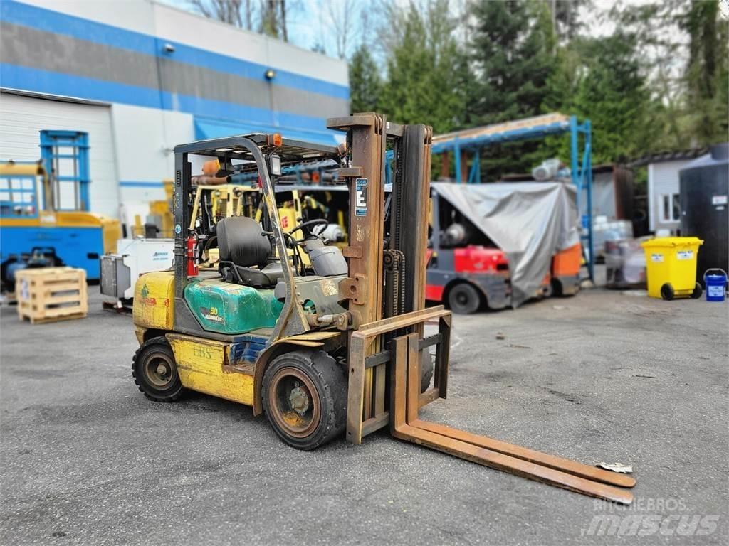 Komatsu FG30HT-14 Строительная техника - Другие