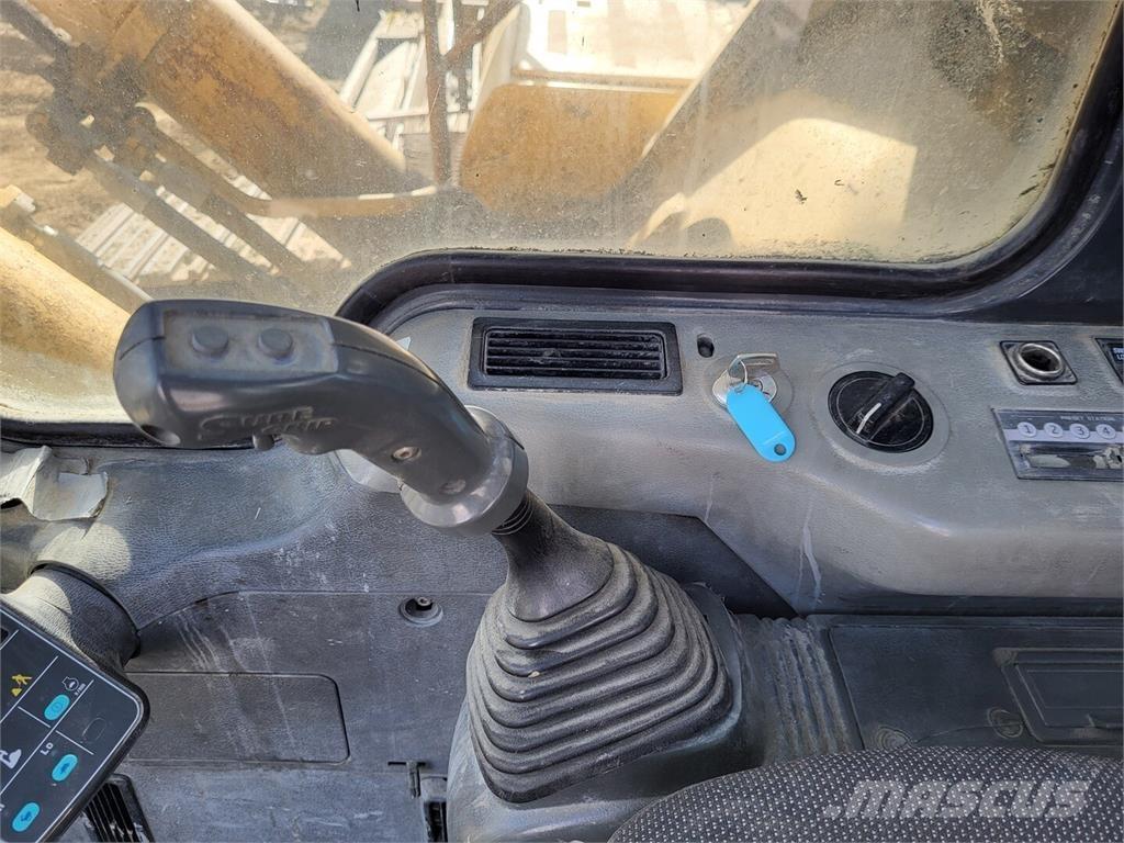 Komatsu PC600LC-6 Колёсные экскаваторы