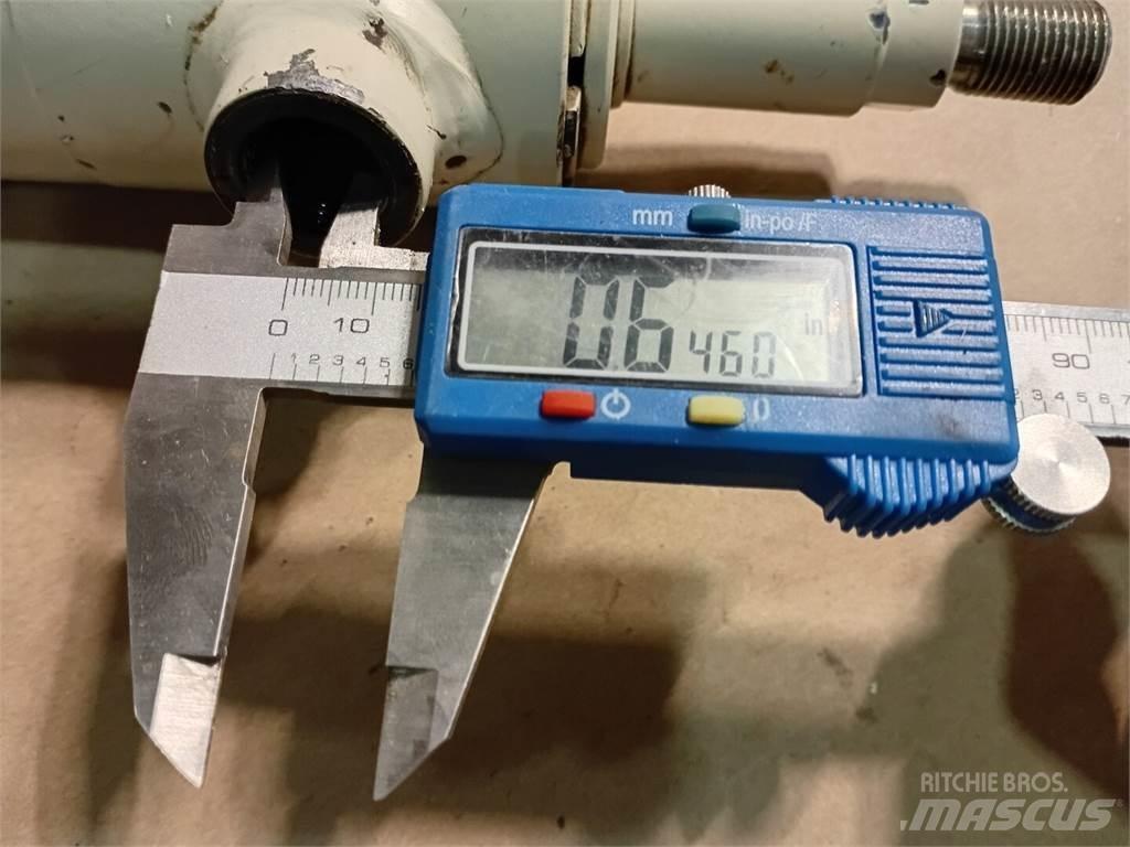 Liebherr 072334 Коммерческий транспорт - Другие