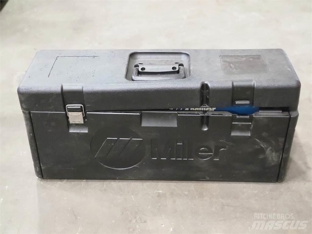Miller 907531001 Сварочные аппараты