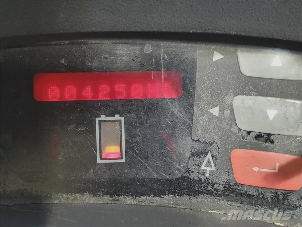 Raymond 425-C40TT Строительная техника - Другие