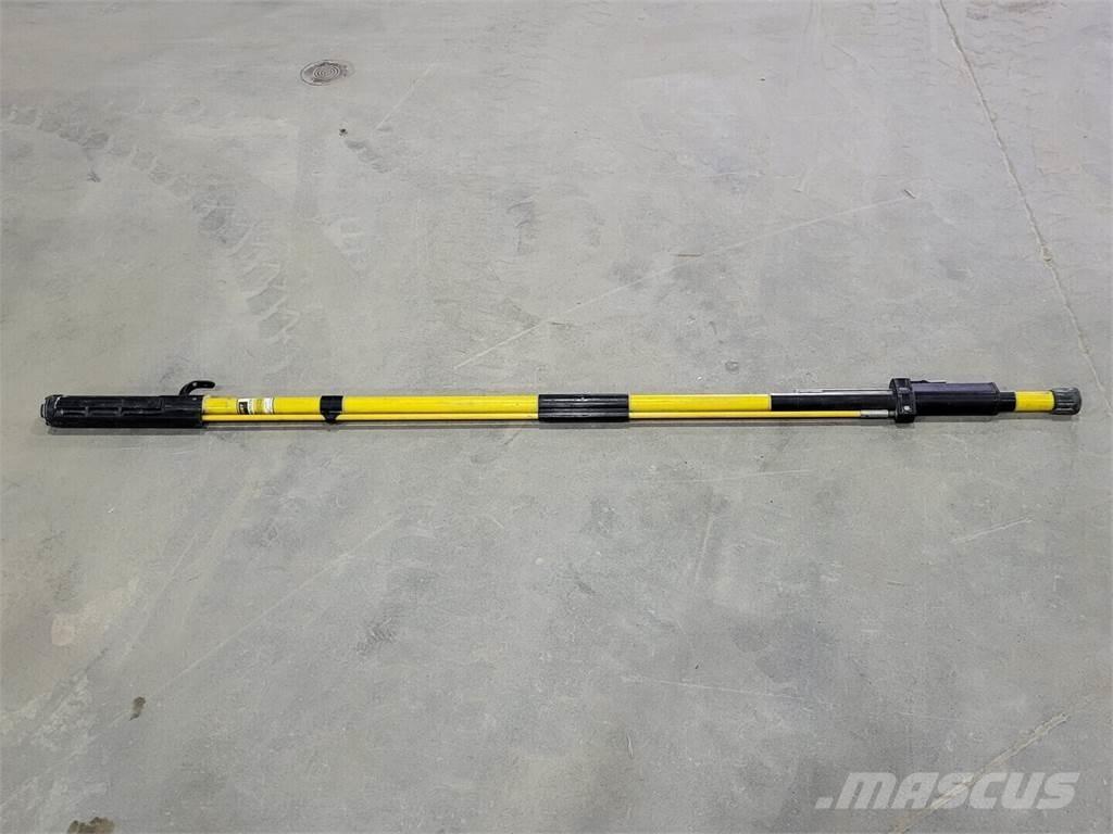  SALISBURY 4008 Строительная техника - Другие