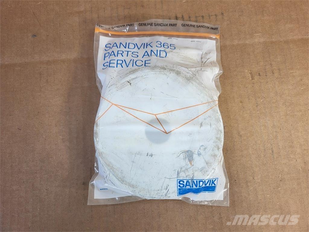 Sandvik 011735-010 Строительная техника - Другие