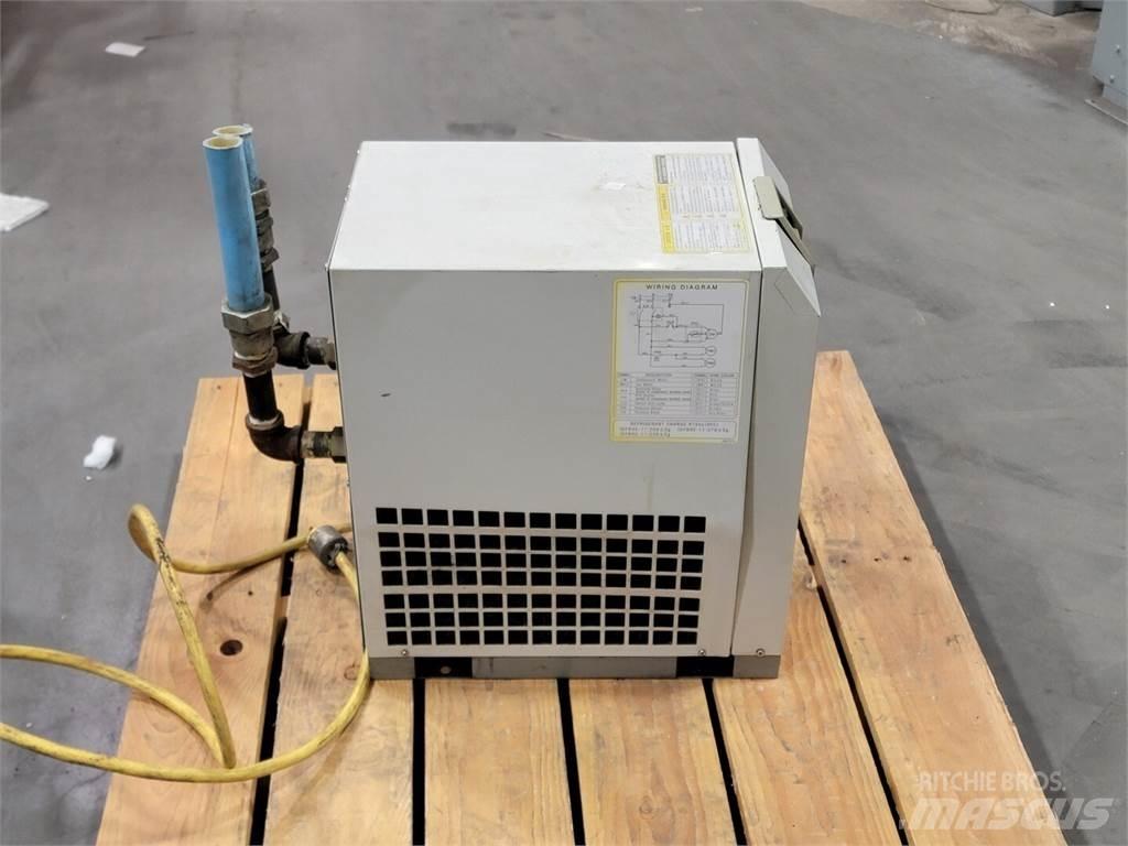  SCM IDFB6E-11N Осушители воздуха