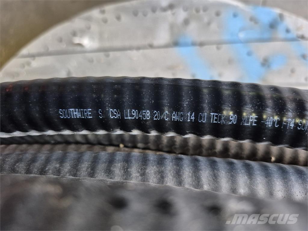 SOUTHWIRE  Строительная техника - Другие