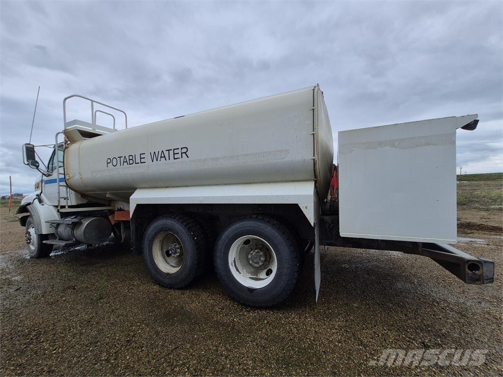 Sterling L9500 Коммунальные машины