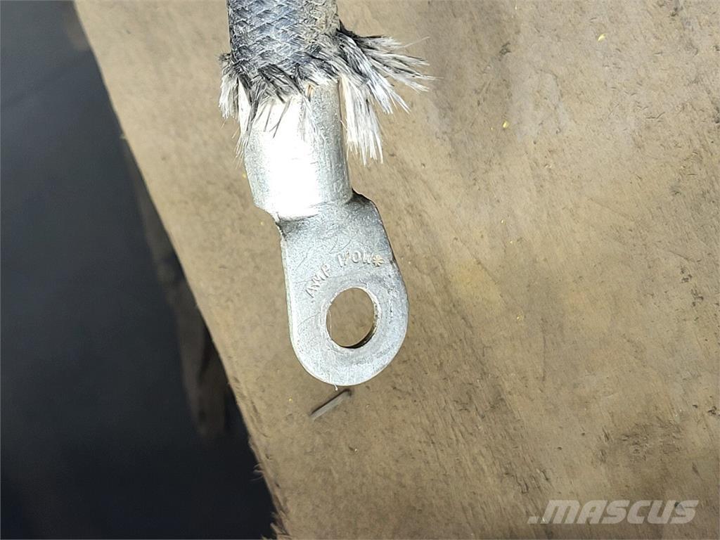  TOSHIBA 3J5125L1S058 Промышленные двигатели