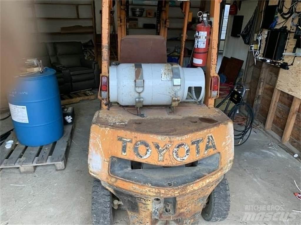 Toyota 4FGL20 Строительная техника - Другие