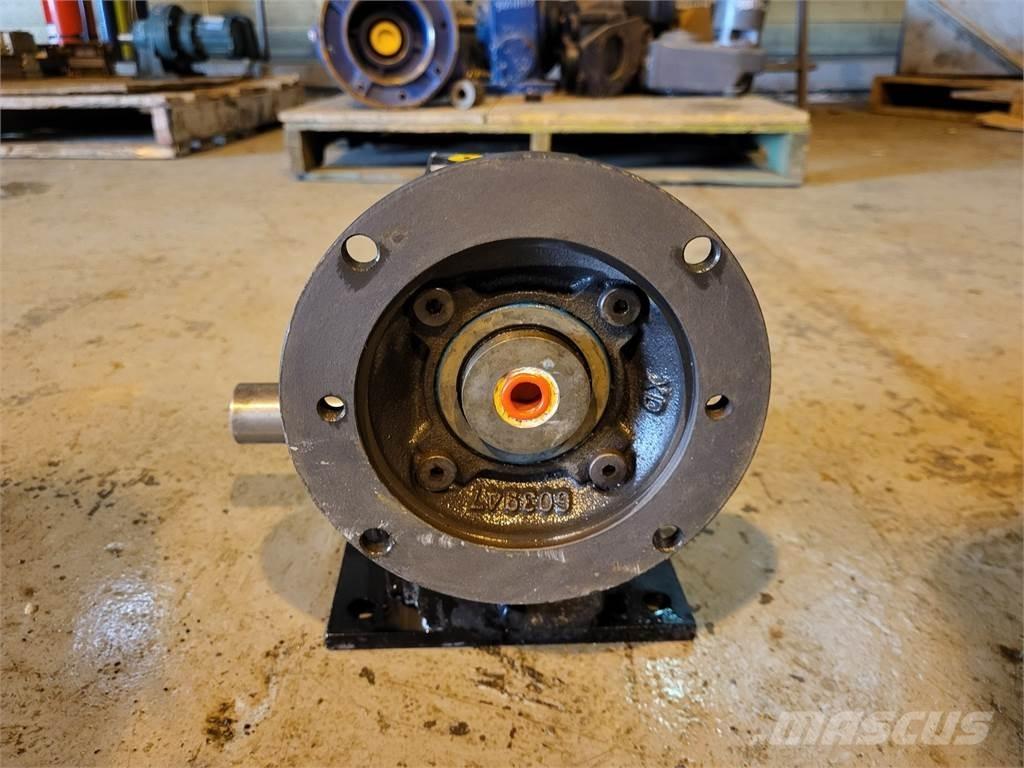  WINSMITH 926MWT Строительная техника - Другие